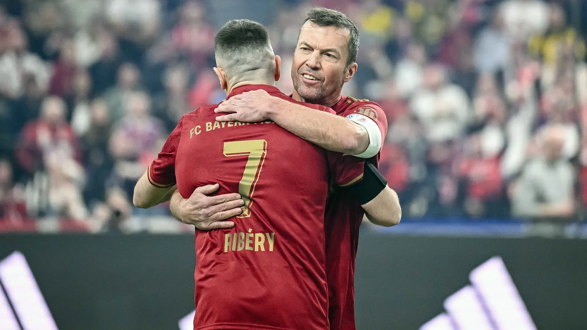 In campo anche Lothar Matthäus, il capitano