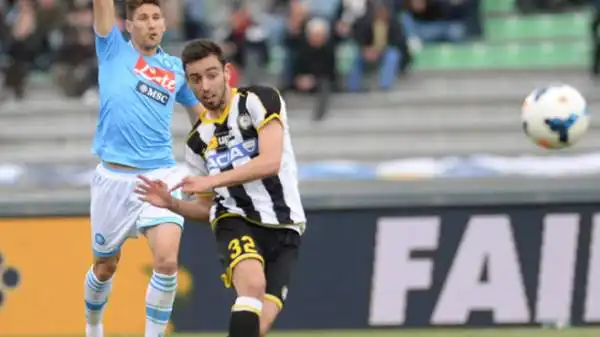 Udinese-Napoli 1-1. Fernandes 7. Al di là del gol del pari (più di furbizia che di classe), strappa applausi per la continuità in attacco che lo porta più volte a sfiorare il raddoppio.