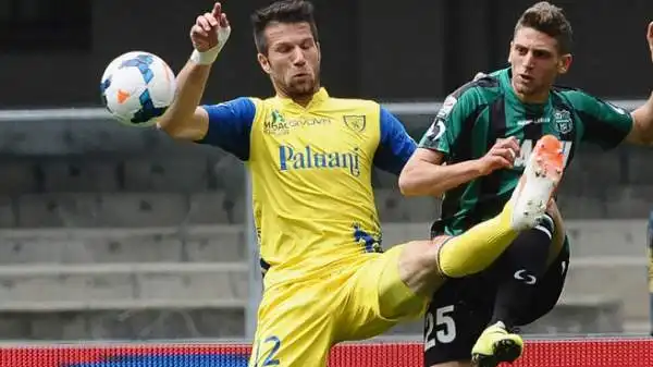 Chievo-Sassuolo 0-1. Berardi 7. E nel momento più delicato dell'anno rispunta la promessa del girone d'andata, che sembrava non mantenuta. Il Sassuolo vince, ringrazia e spera continui così.