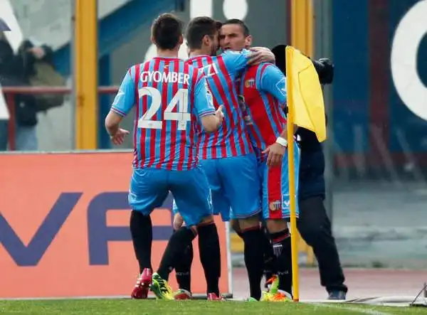 Catania-Torino 1-2. Bergessio 6,5. Se gli etnei non si sono ancora arresi alla B gran parte del merito è suo, che si batte come un leone per 95 minuti. E segna. Coraggio.