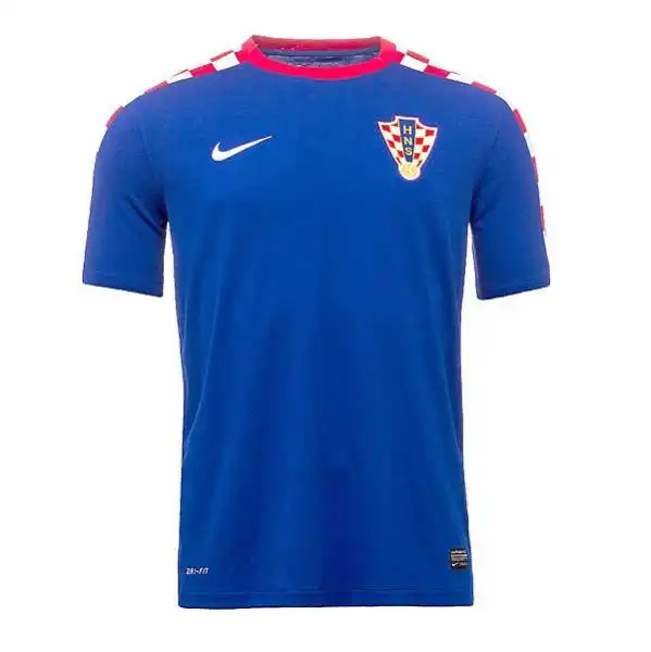 Poche divagazioni per la seconda maglia della Croazia.
