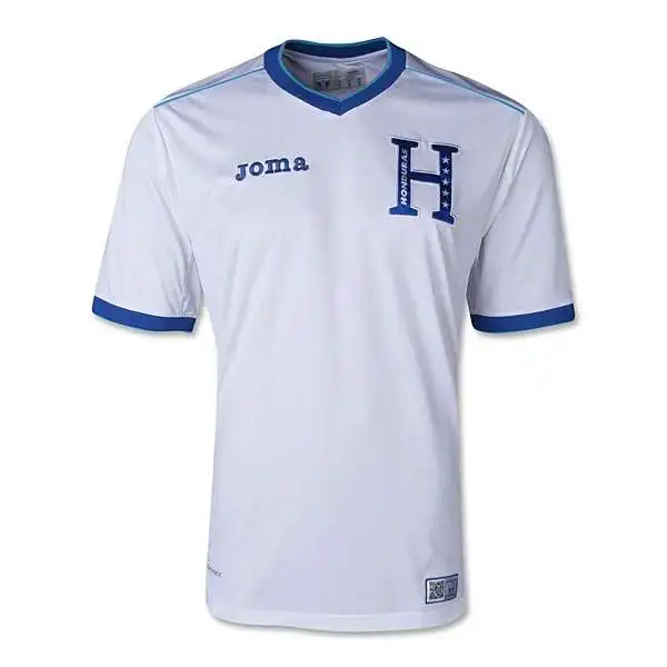 Una gigantesca 'acca' blu su sfondo bianco per la maglia dell'Honduras.