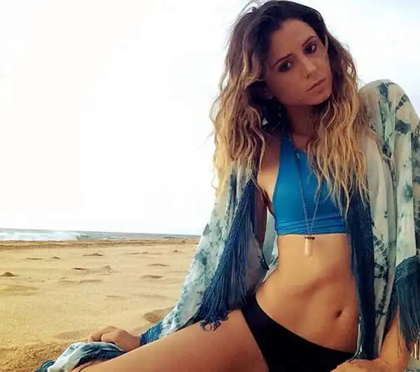 Anastasia Ashley è una surfer professionista, ma non disdegna le pose sensuali su Instagram: il numero dei suoi followers è vicino ai 450mila.