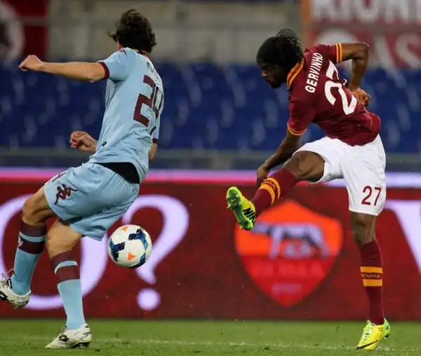Riecco Florenzi, Roma al fotofinish. Un gol in pieno recupero regala il 2-1 ai giallorossi contro il Torino. Immobile aveva risposto a Destro.